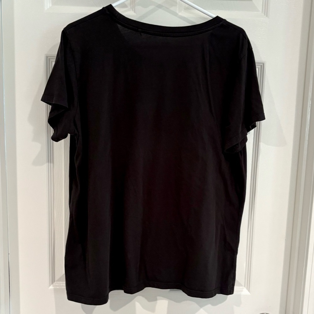 Levi's Black Green Camo Batwing Logo Tee Shirt Women Plus Size 1X Short Sleeve - Picture 6 of 13
